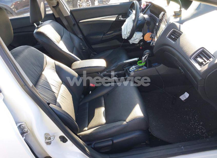 Photo 5 of 2014 Honda Civic EX-L (VIN 19XFB2F94EE250684)