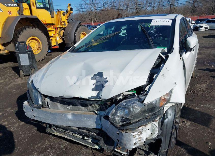 Photo 6 of 2014 Honda Civic EX-L (VIN 19XFB2F94EE250684)