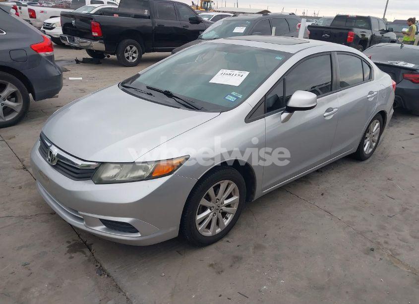 Photo 2 of 2012 Honda Civic EX-L (VIN 19XFB2F95CE363704)