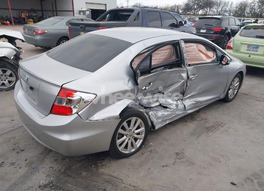 Photo 4 of 2012 Honda Civic EX-L (VIN 19XFB2F95CE363704)