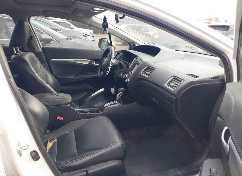 Photo 5 of 2013 Honda Civic EX-L (VIN 19XFB2F95DE056146)