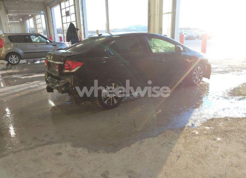 Photo 4 of 2013 Honda Civic EX-L (VIN 19XFB2F95DE056342)