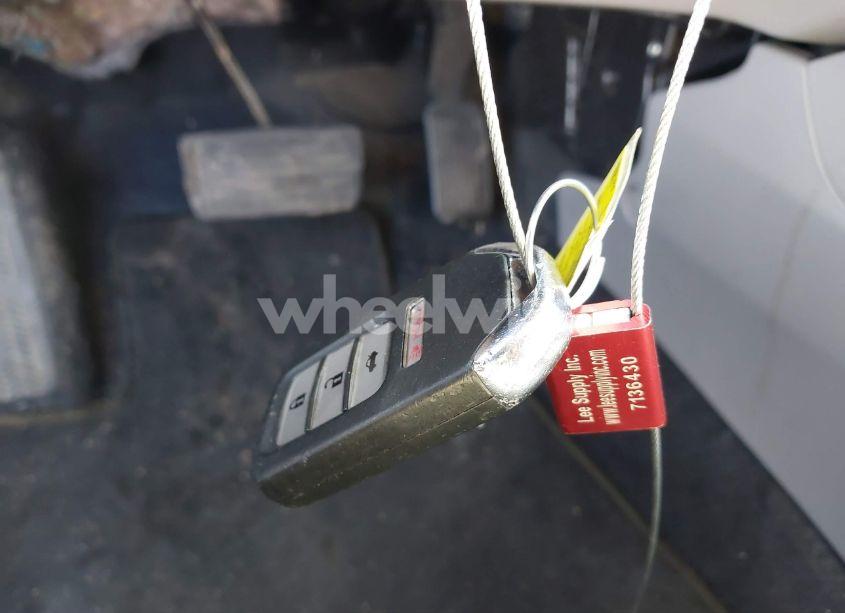 Photo 11 of 2015 Honda Civic EX-L (VIN 19XFB2F95FE027975)