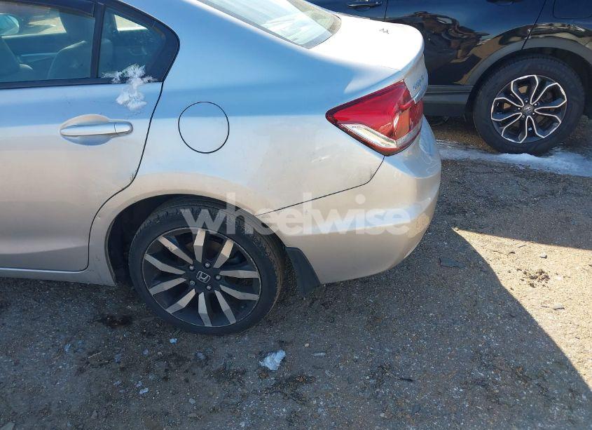 Photo 6 of 2015 Honda Civic EX-L (VIN 19XFB2F95FE027975)