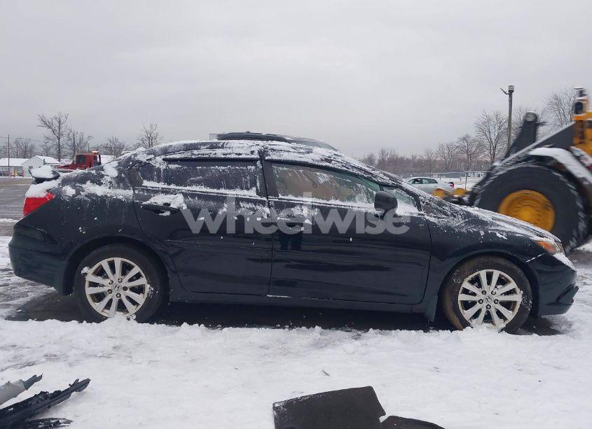 Photo 13 of 2012 Honda Civic SDN EX-L (VIN 19XFB2F96CE316732)