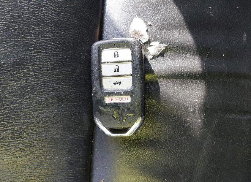 Photo 11 of 2015 Honda Civic EX-L (VIN 19XFB2F96FE021165)