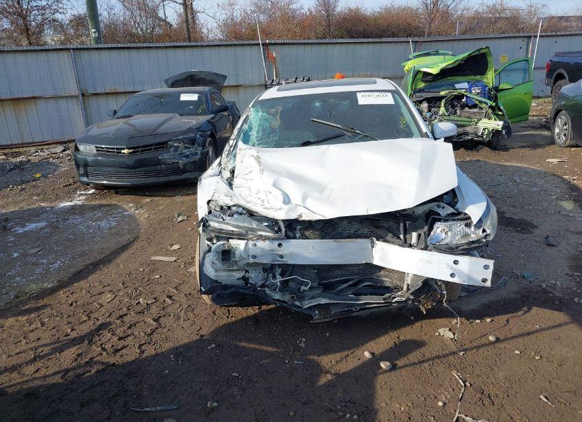 Photo 13 of 2015 Honda Civic EX-L (VIN 19XFB2F96FE021165)