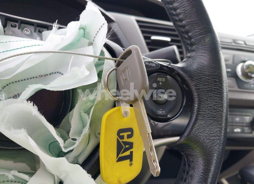 Photo 11 of 2012 Honda Civic EX-L (VIN 19XFB2F97CE337668)