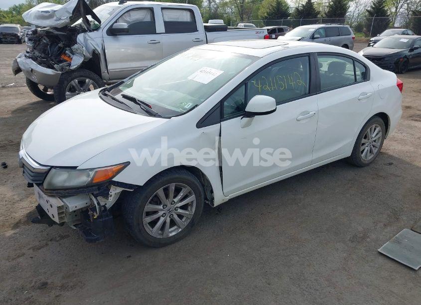 Photo 2 of 2012 Honda Civic EX-L (VIN 19XFB2F97CE337668)