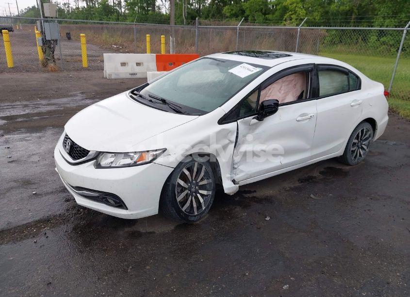 Photo 2 of 2015 Honda Civic EX-L (VIN 19XFB2F97FE022552)