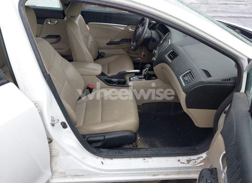 Photo 5 of 2015 Honda Civic EX-L (VIN 19XFB2F97FE022552)