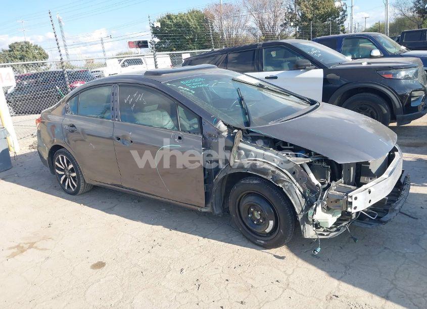 2015 Honda Civic EX-L (VIN 19XFB2F97FE074697) main photo