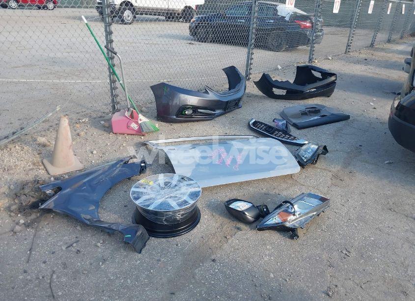 Photo 12 of 2015 Honda Civic EX-L (VIN 19XFB2F97FE074697)