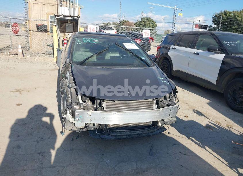 Photo 13 of 2015 Honda Civic EX-L (VIN 19XFB2F97FE074697)
