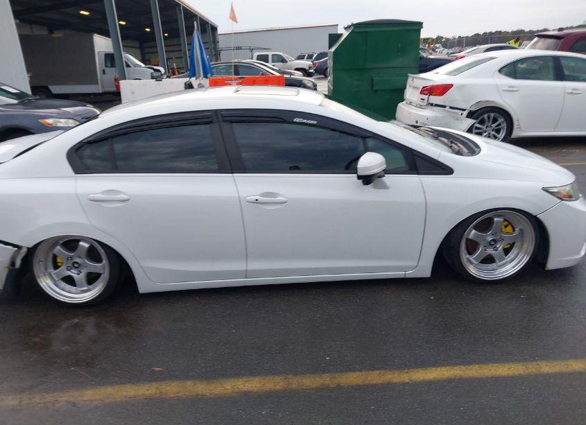 Photo 13 of 2015 Honda Civic EX-L (VIN 19XFB2F97FE093721)