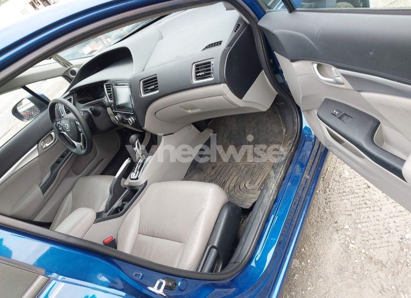 Photo 5 of 2015 Honda Civic EX-L (VIN 19XFB2F97FE201156)