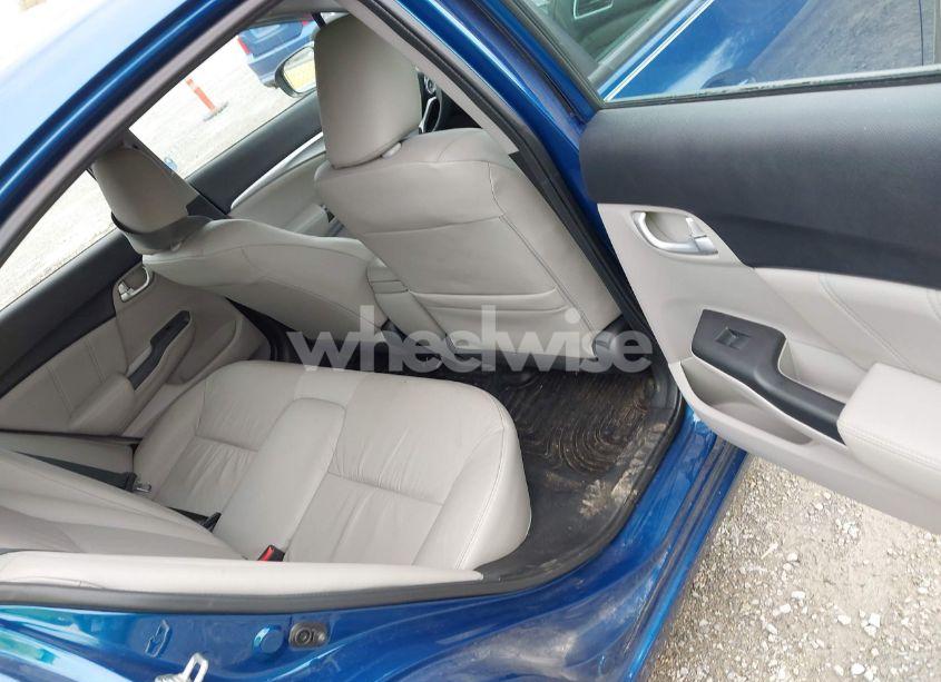 Photo 8 of 2015 Honda Civic EX-L (VIN 19XFB2F97FE201156)