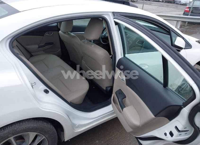 Photo 8 of 2013 Honda Civic EX-L (VIN 19XFB2F98DE061390)