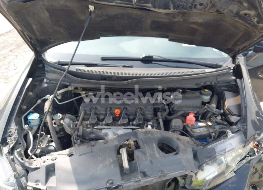 Photo 10 of 2015 Honda Civic EX-L (VIN 19XFB2F98FE013990)