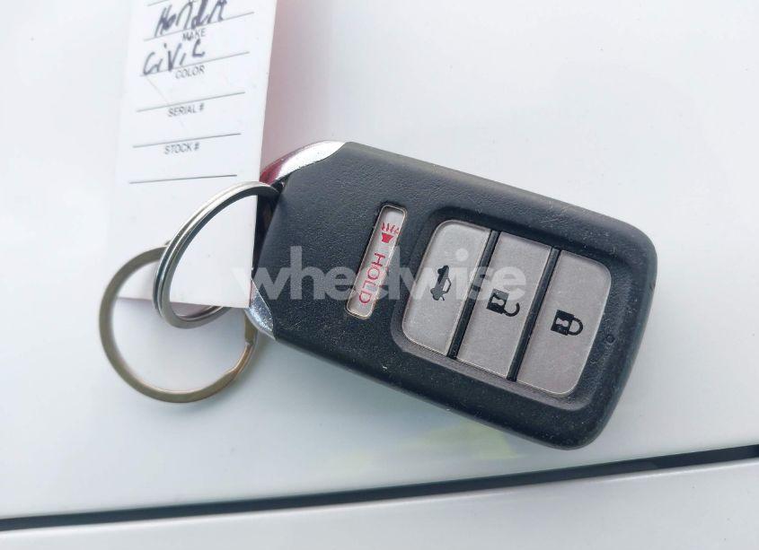 Photo 11 of 2015 Honda Civic EX-L (VIN 19XFB2F98FE235686)