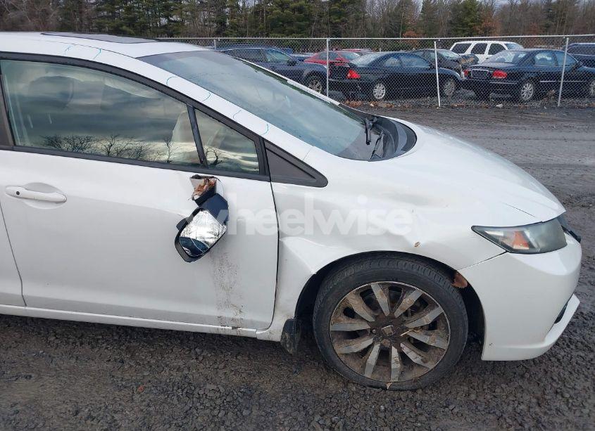 Photo 6 of 2015 Honda Civic EX-L (VIN 19XFB2F98FE235686)