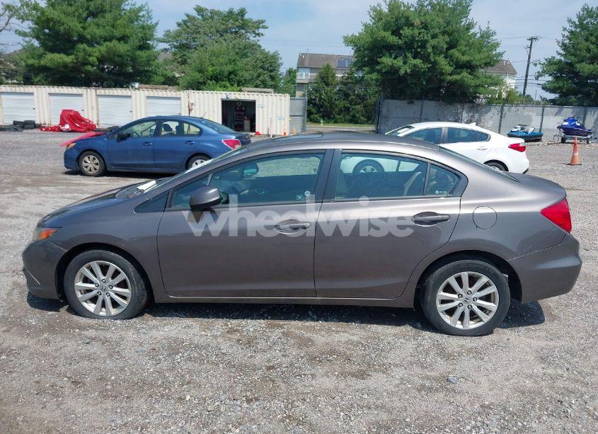 Photo 14 of 2012 Honda Civic EX-L (VIN 19XFB2F99CE017915)