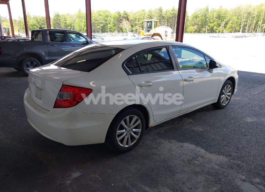 Photo 4 of 2012 Honda Civic EX-L (VIN 19XFB2F99CE334948)