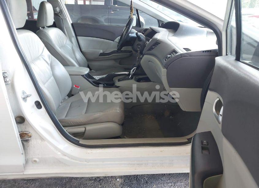 Photo 5 of 2012 Honda Civic EX-L (VIN 19XFB2F99CE334948)