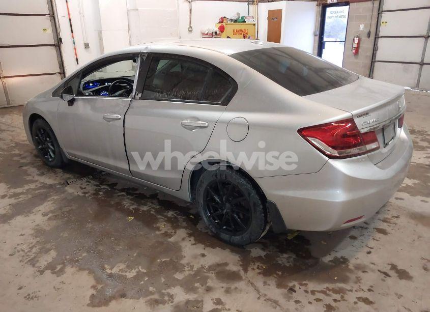 Photo 3 of 2013 Honda Civic EX-L (VIN 19XFB2F99DE064928)