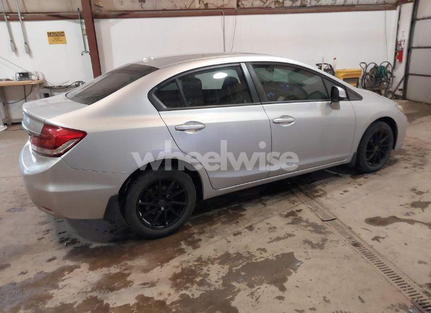 Photo 4 of 2013 Honda Civic EX-L (VIN 19XFB2F99DE064928)