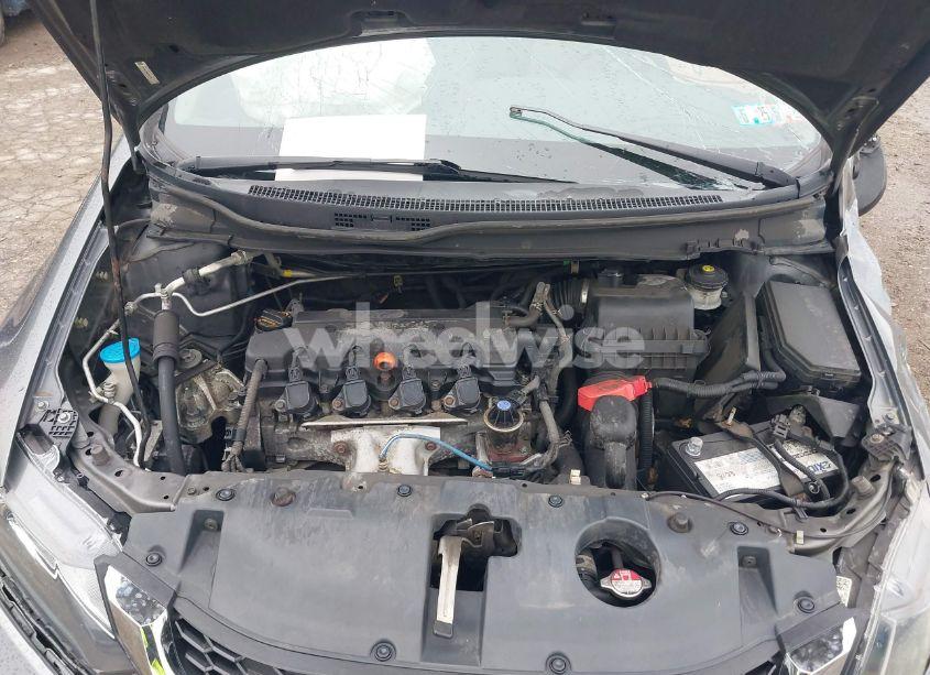 Photo 10 of 2013 Honda Civic EX-L (VIN 19XFB2F99DE253739)