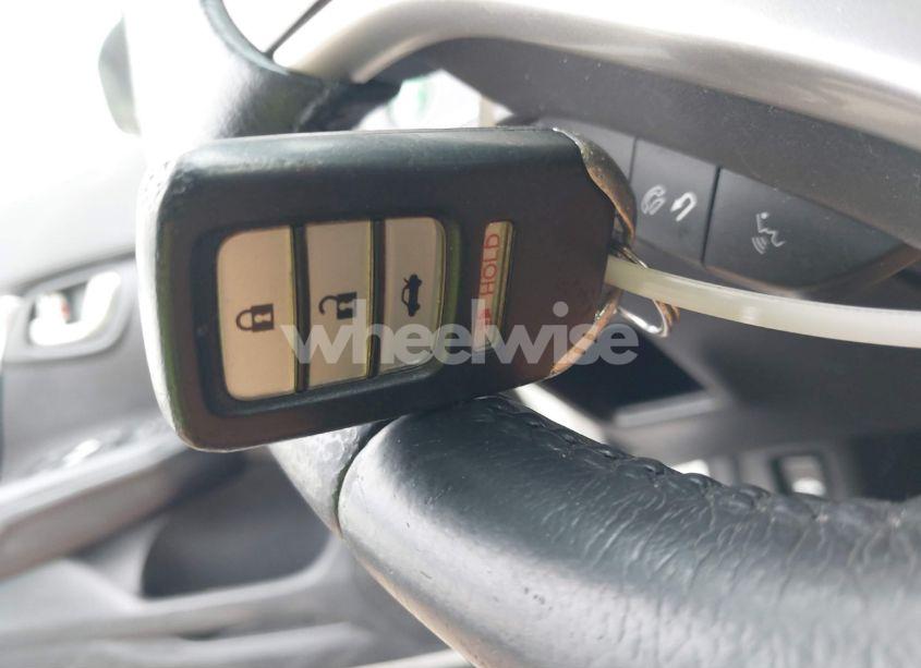 Photo 11 of 2014 Honda Civic EX-L (VIN 19XFB2F99EE050450)