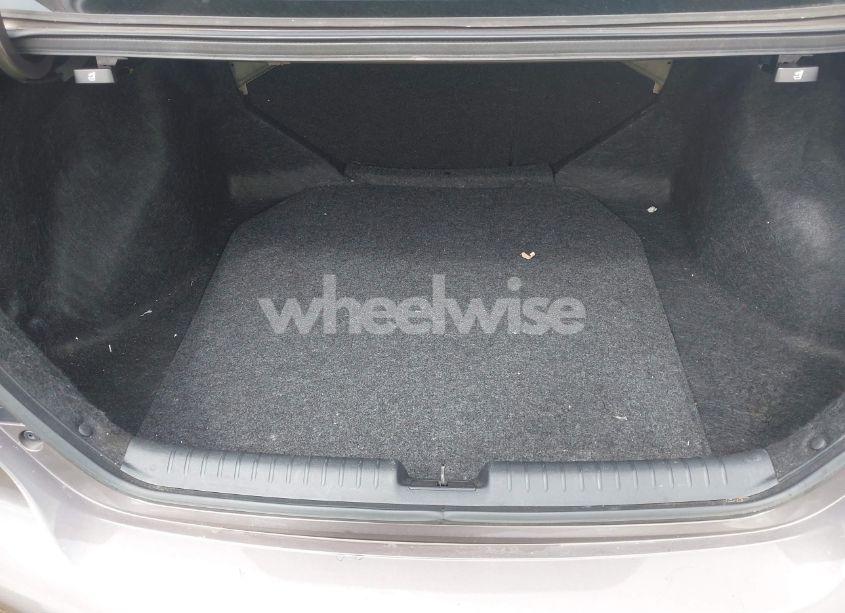 Photo 6 of 2015 Honda Civic EX-L (VIN 19XFB2F99FE029132)