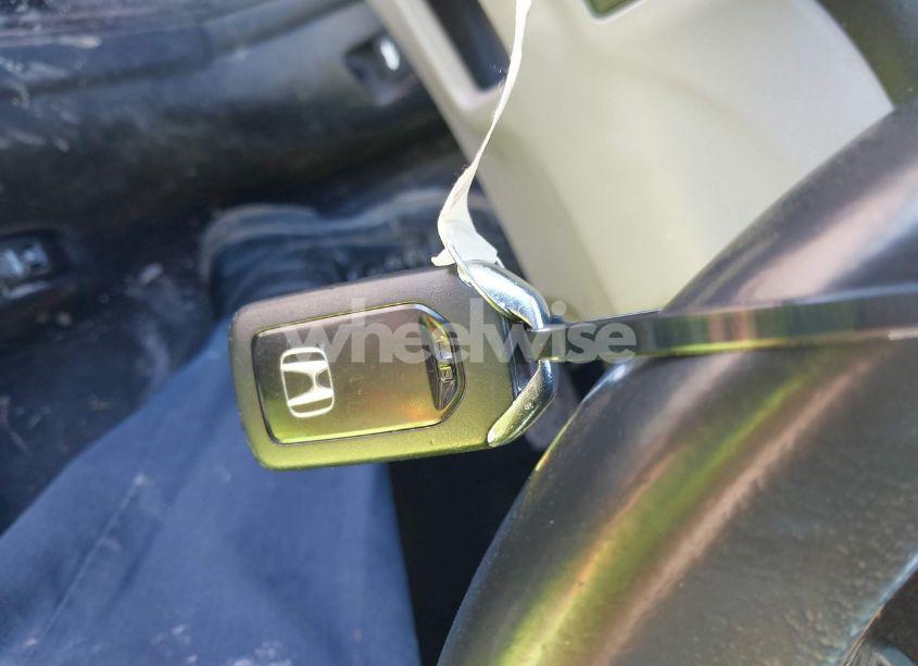 Photo 11 of 2015 Honda Civic EX-L (VIN 19XFB2F99FE042933)