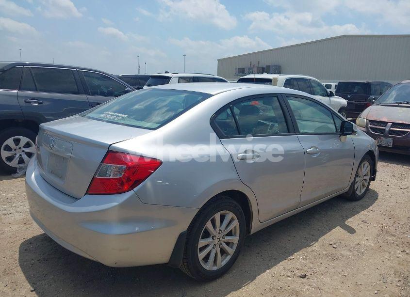 Photo 4 of 2012 Honda Civic EX-L (VIN 19XFB2F9XCE093319)