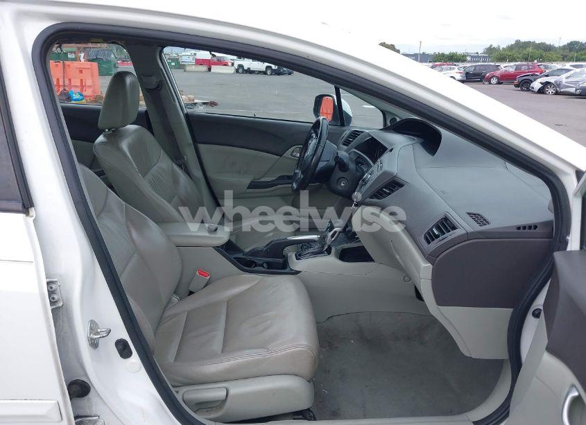 Photo 5 of 2012 Honda Civic EX-L (VIN 19XFB2F9XCE311405)