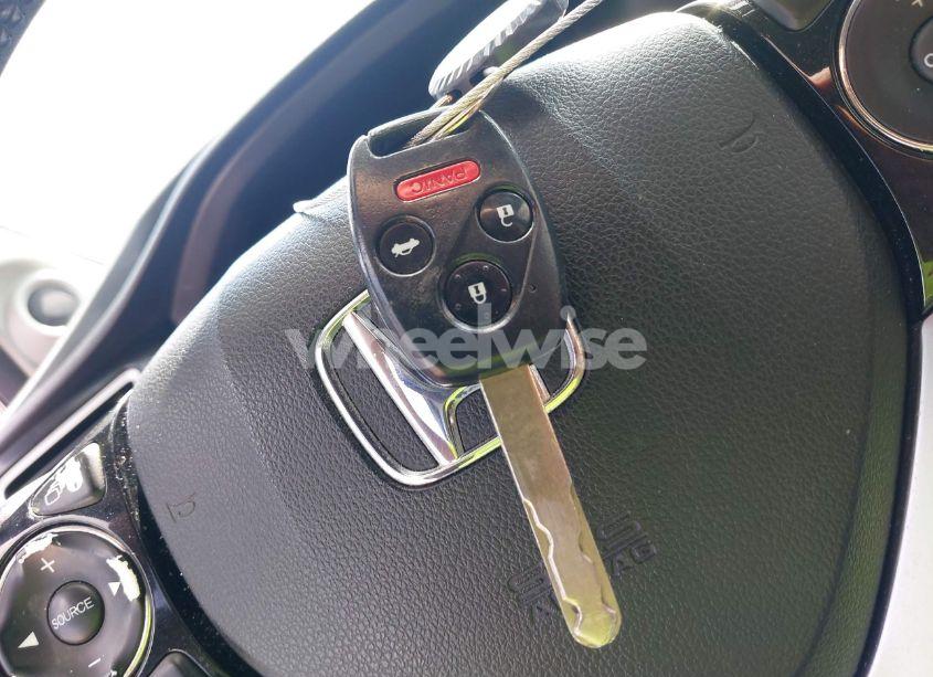 Photo 11 of 2013 Honda Civic EX-L (VIN 19XFB2F9XDE056336)