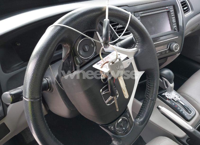 Photo 11 of 2013 Honda Civic EX-L (VIN 19XFB2F9XDE092656)