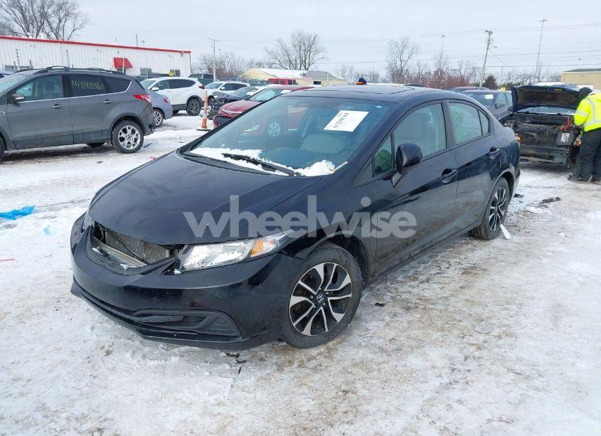 Photo 2 of 2013 Honda Civic EX-L (VIN 19XFB2F9XDE092656)