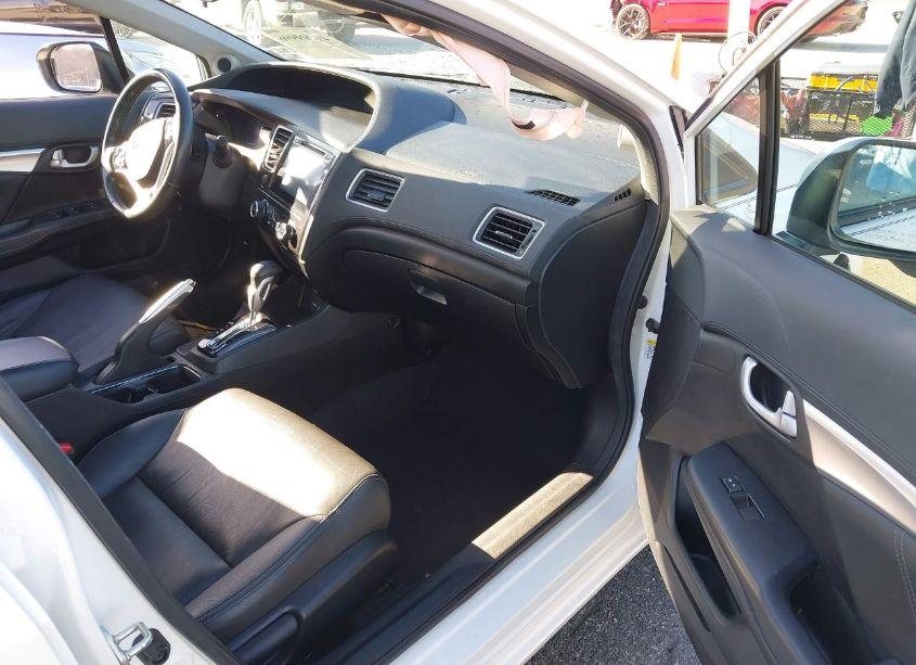 Photo 5 of 2015 Honda Civic EX-L (VIN 19XFB2F9XFE091820)
