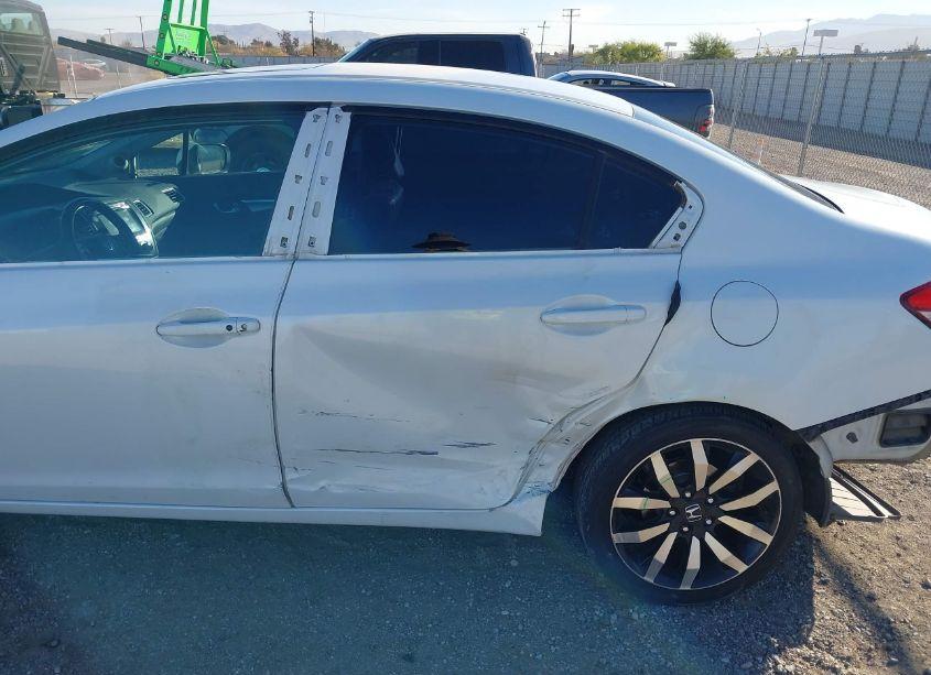 Photo 6 of 2015 Honda Civic EX-L (VIN 19XFB2F9XFE237309)