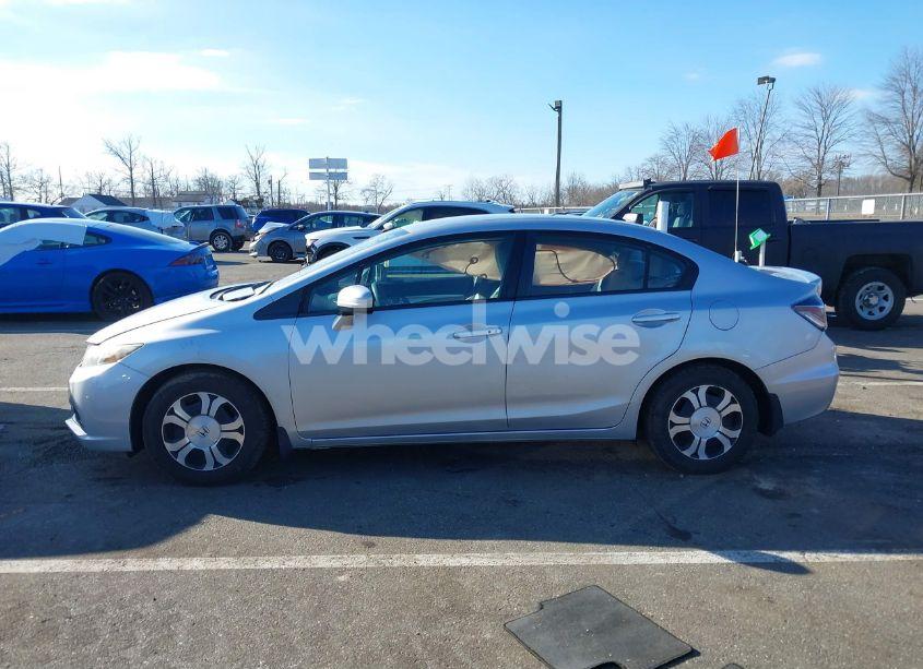 Photo 14 of 2014 Honda Civic HYBRID (VIN 19XFB4F20EE201528)