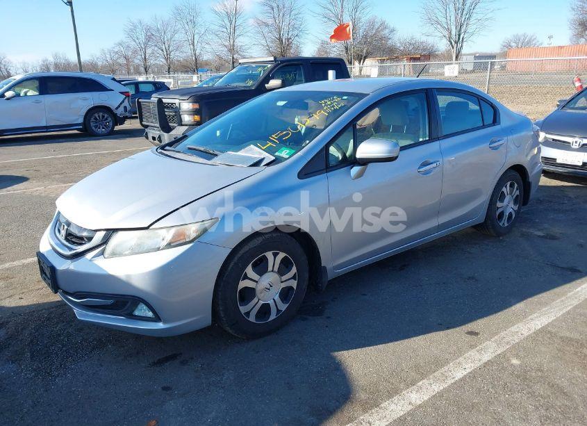 Photo 2 of 2014 Honda Civic HYBRID (VIN 19XFB4F20EE201528)