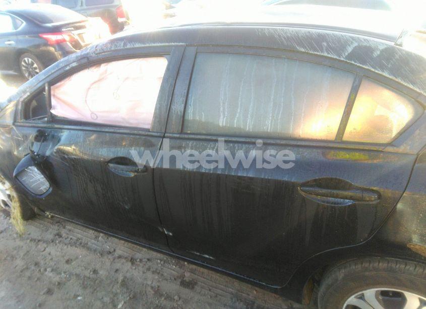 Photo 14 of 2015 Honda Civic HYBRID (VIN 19XFB4F20FE000407)