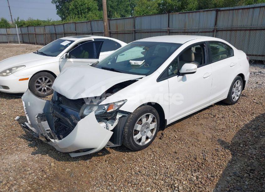 Photo 2 of 2013 Honda Civic HYBRID (VIN 19XFB4F21DE003510)