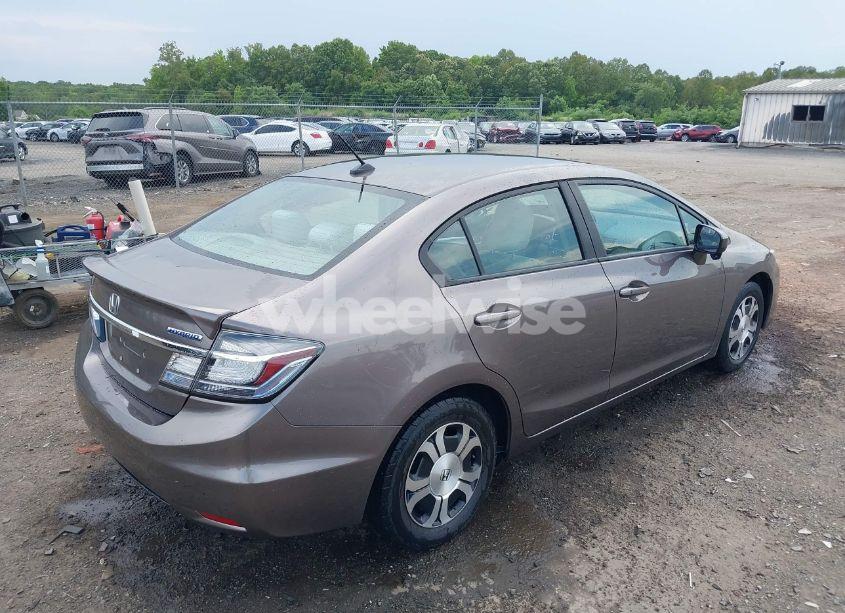 Photo 4 of 2014 Honda Civic HYBRID (VIN 19XFB4F21EE000706)