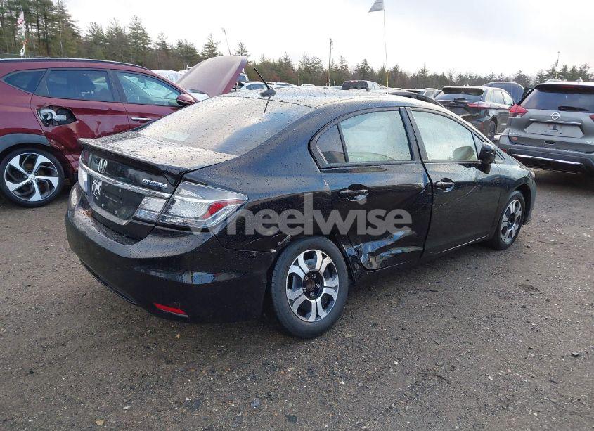 Photo 4 of 2015 Honda Civic HYBRID (VIN 19XFB4F22FE200947)
