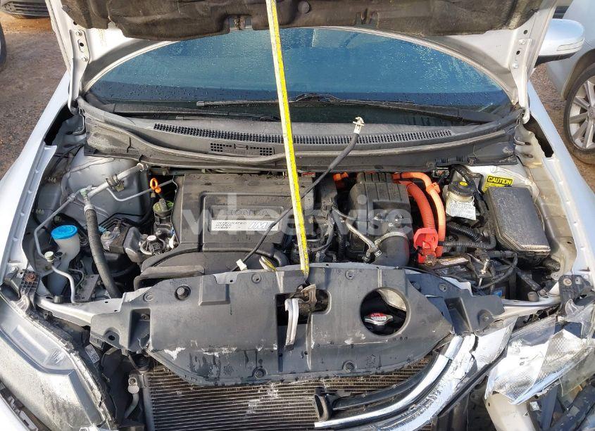 Photo 10 of 2013 Honda Civic HYBRID (VIN 19XFB4F23DE203157)