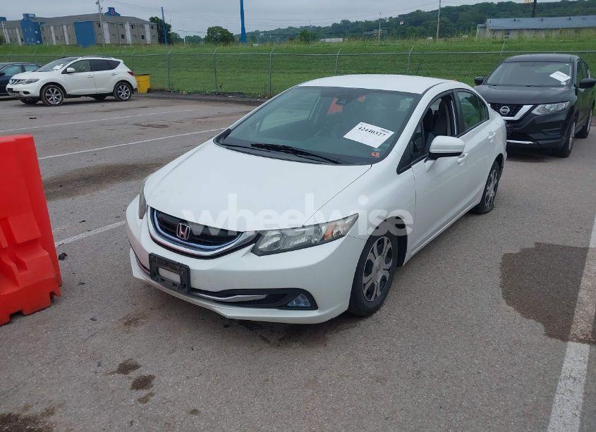 Photo 2 of 2014 Honda Civic HYBRID (VIN 19XFB4F23EE200020)