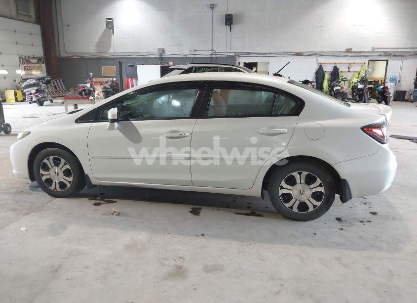 Photo 14 of 2014 Honda Civic HYBRID (VIN 19XFB4F23EE201393)